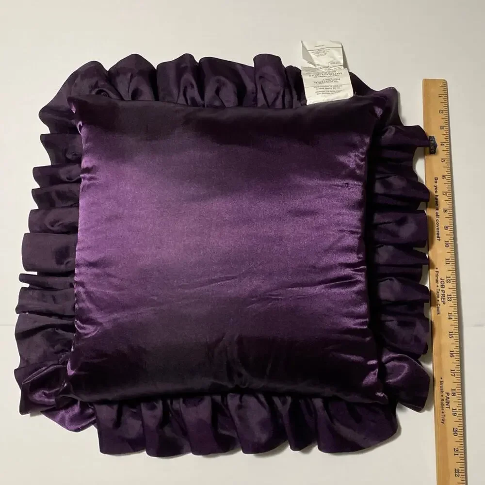 Vintage Pier 1 Flounce Purple Ruffle Pillow Satin 18 x 18 inch Ruffles Square